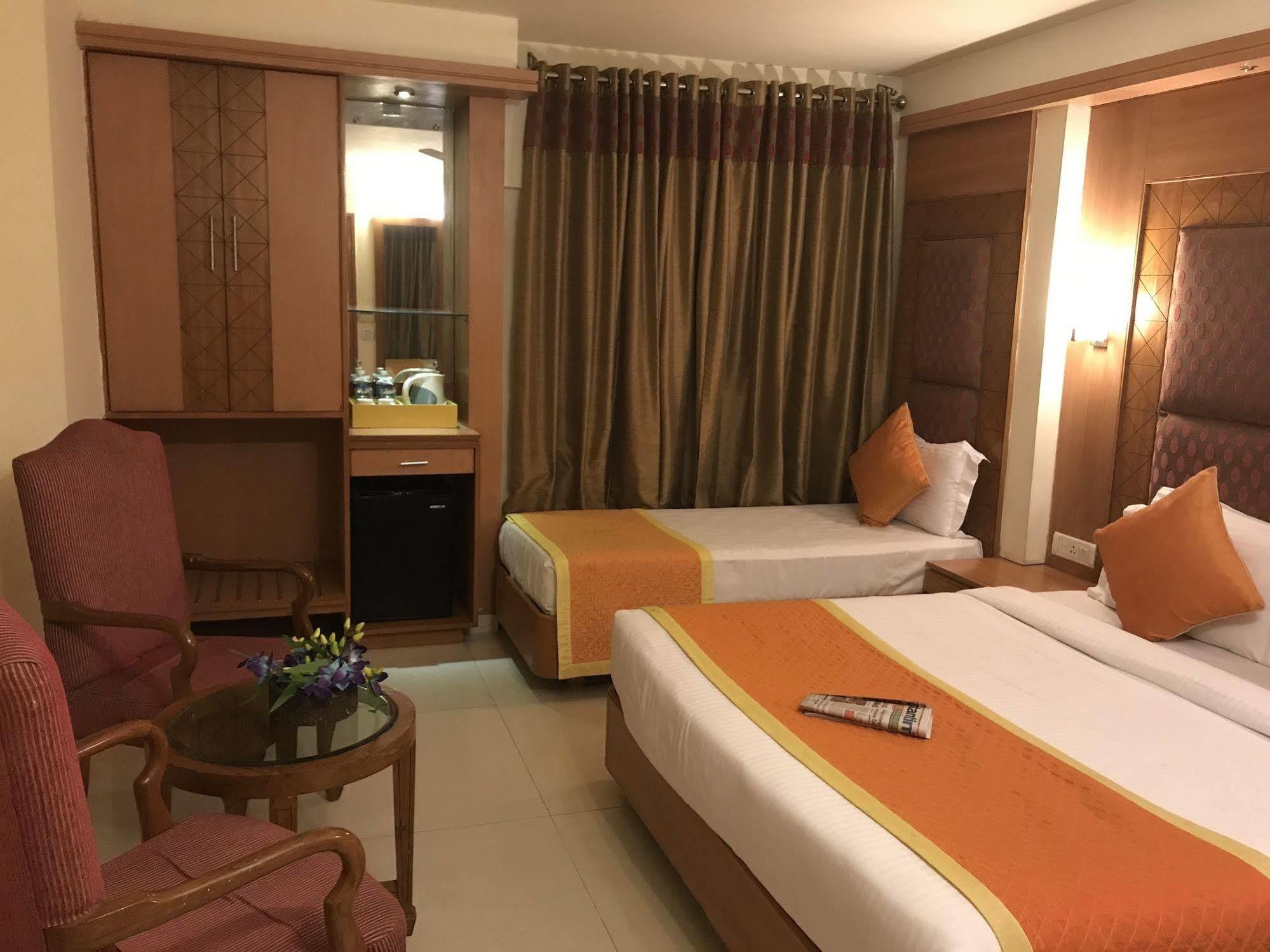 Hotel Southern Delhi  Extérieur photo
