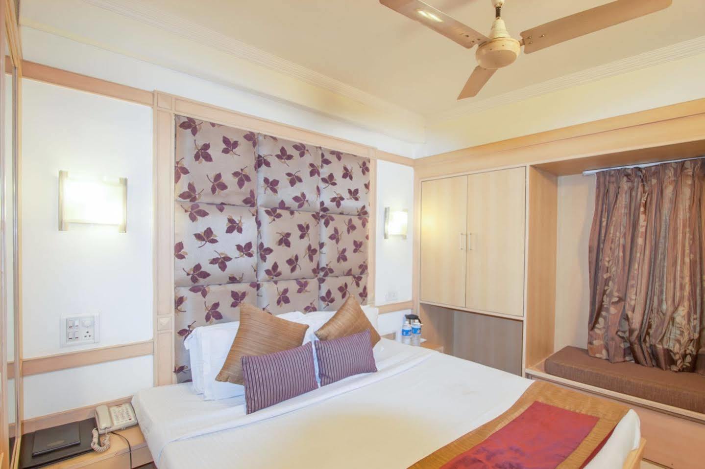 Hotel Southern Delhi  Extérieur photo