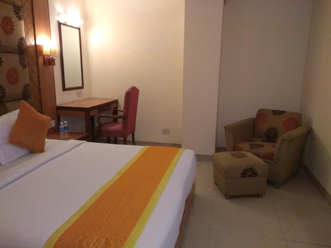 Hotel Southern Delhi  Extérieur photo